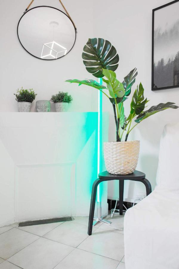 Gregbnb-Com - T2 37M2 - Climatise - Parking Inclus - Balcon - Wifi Fibre - Appartement No1 Тулон Экстерьер фото
